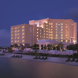 **** Hotel Traders Hotel, Emiratos Árabes Unidos
